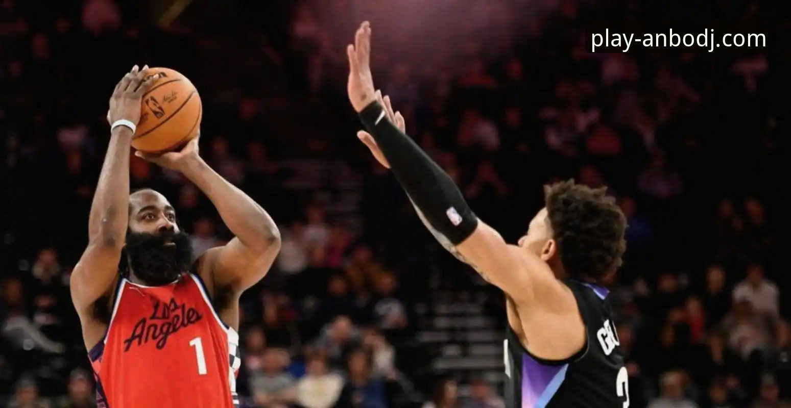 揭秘骑士魔术飙分大战：米切尔42分背后的战术博弈与观赛新体验